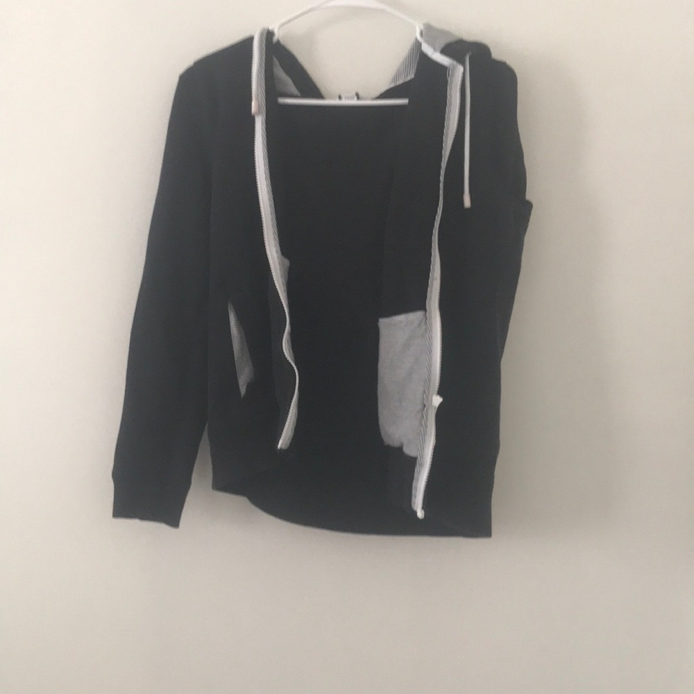 Nautica blue sweater